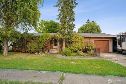 174 S Naches St, Buckley, WA 98321