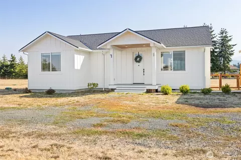 Exterior - 195 Laura Ln, Sequim, WA 98382 photo 3 of 9
