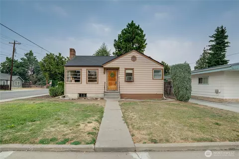 1044 Tyler, Wenatchee, WA 98801