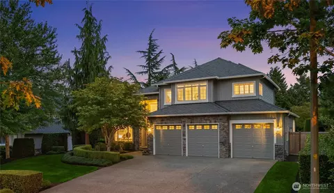 1218 269th Ave SE, Sammamish, WA 98075