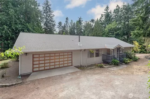 51 Thomas Dr, Port Hadlock, WA 98339