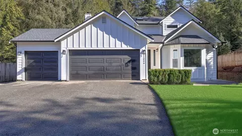 11006 325th Ave SE, Issaquah, WA 98027