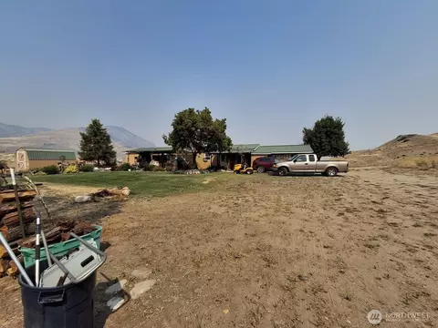 Exterior - 32 Taylor Rd, Twisp, WA 98856 photo 2 of 6