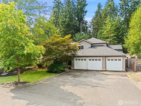 23567 Brixton Pl NW, Poulsbo, WA 98370