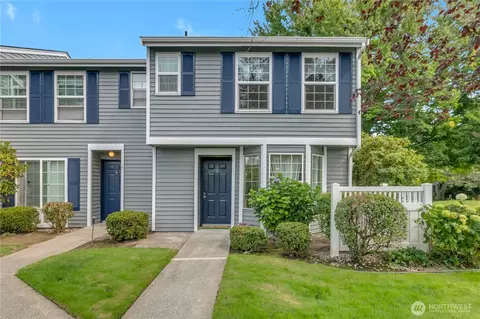 5912 S 238th Ct #B5, Kent, WA 98032