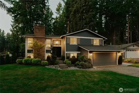 16704 NE 102nd Pl, Redmond, WA 98052