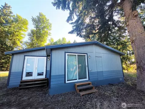 28710 75th Ave S, Roy, WA 98580