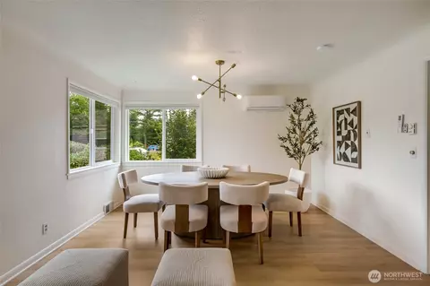 Dining - 1010 Park Dr, Everett, WA 98203 photo 1 of 2