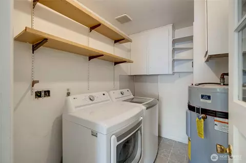 Other - 1010 Park Dr, Everett, WA 98203 photo 3 of 4