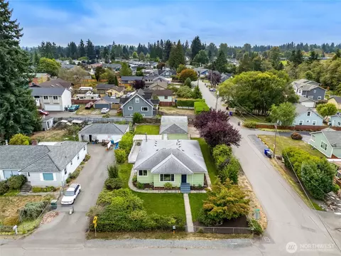 View/Area - 1010 Park Dr, Everett, WA 98203 photo 3 of 3