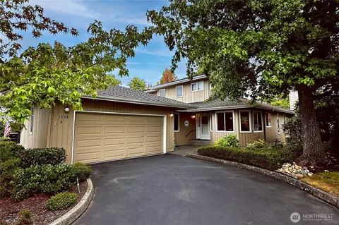 1354 E Village Ln #A, Bellingham, WA 98226