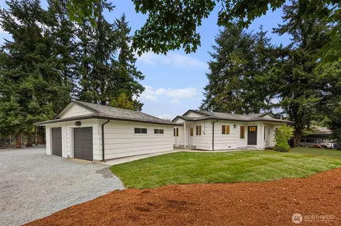 12107 24th St E, Edgewood, WA 98372