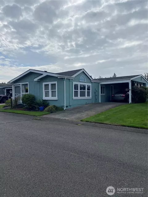 1810 138th St E, Tacoma, WA 98445