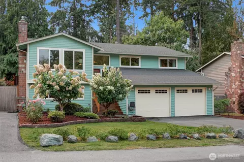 7002 174th St SW, Edmonds, WA 98026