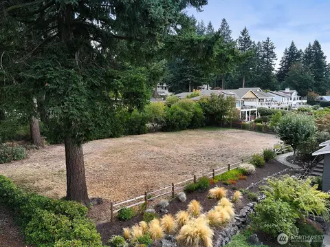 0 Sahalee Ct, Clinton, WA 98236