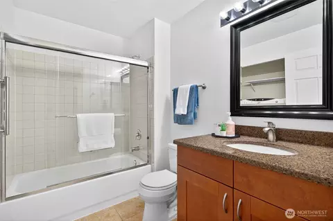 15300 112th Ave NE #A202, Bothell, WA 98011 photo 17