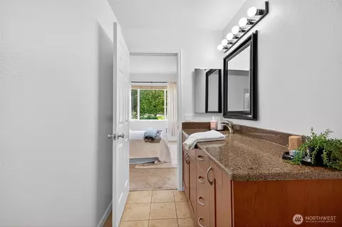 15300 112th Ave NE #A202, Bothell, WA 98011 photo 18