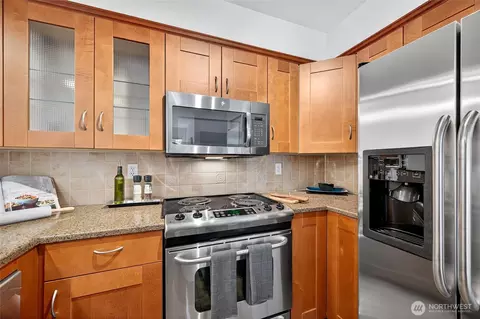 15300 112th Ave NE #A202, Bothell, WA 98011 photo 12