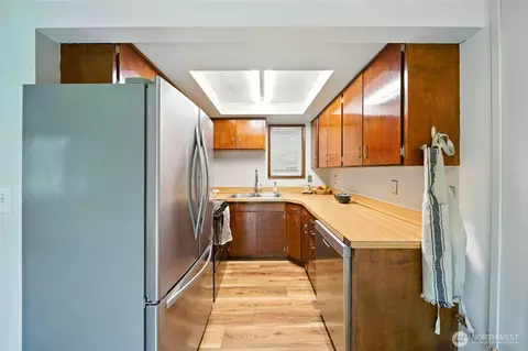 Kitchen - 532 E Alder St #13, Walla Walla, WA 99362 photo 1 of 2