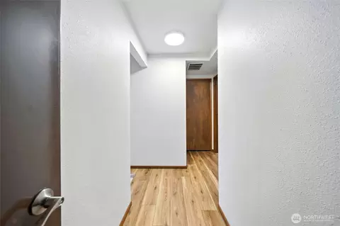 Entry Way - 532 E Alder St #13, Walla Walla, WA 99362 photo 2 of 2