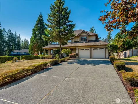5755 Eldorado Pl NW, Bremerton, WA 98312