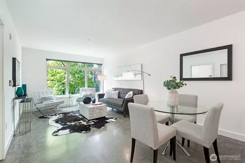 1610 Belmont Ave #402, Seattle, WA 98122
