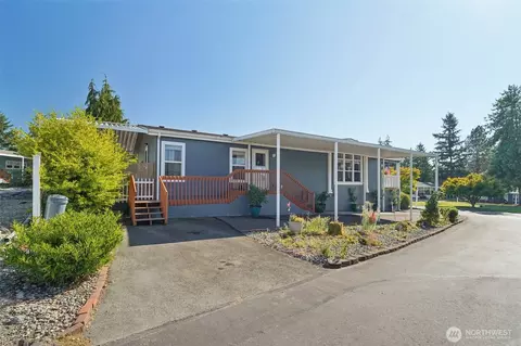 2101 S 324th St #166, Federal Way, WA 98003