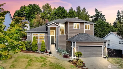 8746 NE 144th Ct, Kirkland, WA 98034