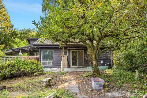 19777 View Ter NE, Suquamish, WA 98392