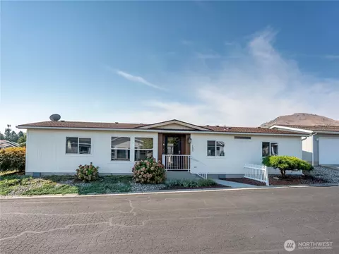1625 Pleasant Ave, Wenatchee, WA 98801