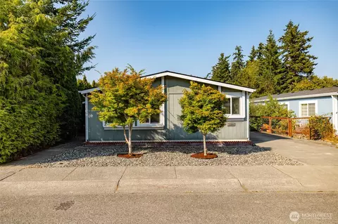 2306 Vista Ln, Anacortes, WA 98221