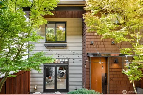 1945 7th Ave W #A, Seattle, WA 98119