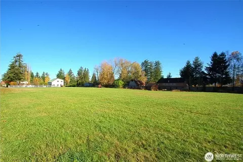 44122 240th Pl SE, Enumclaw, WA 98022