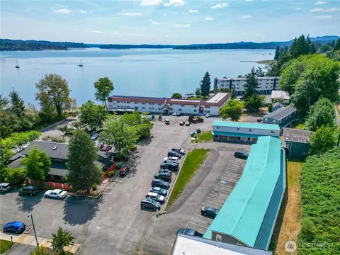 8755 Shore Pl NW, Silverdale, WA 98383