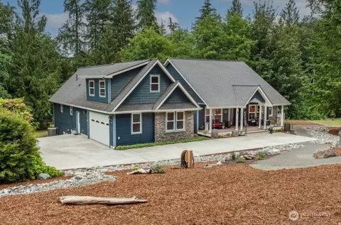 363 Westin Pkwy, Sequim, WA 98382