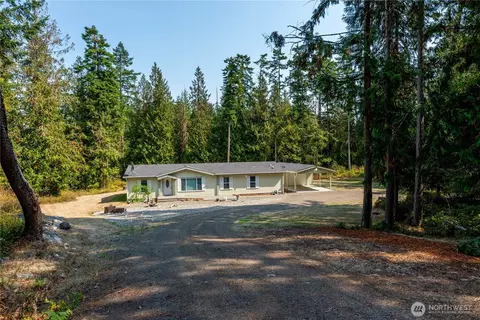 212 Tanager Ln, Sequim, WA 98382