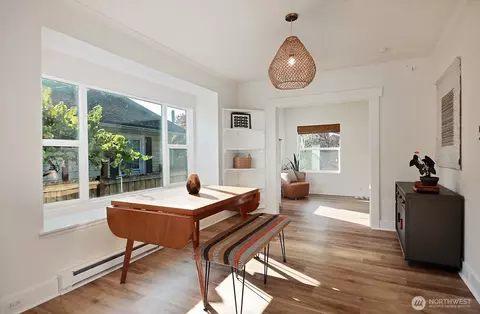 Dining - 2711 16th St, Everett, WA 98201 photo 2 of 3