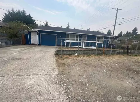 801 S 92nd St, Tacoma, WA 98444