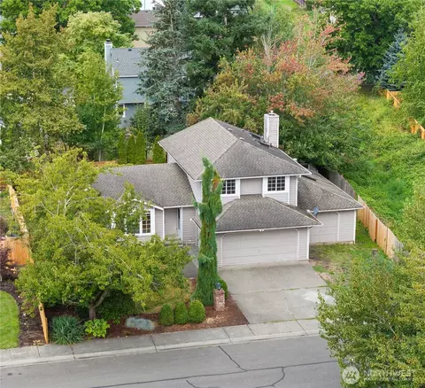 204 Schmid St, Enumclaw, WA 98022