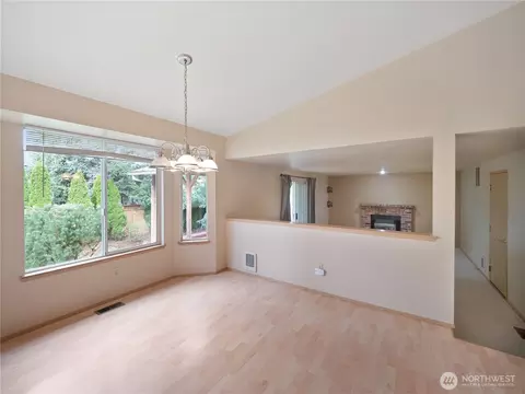Living - 204 Schmid St, Enumclaw, WA 98022 photo 1 of 4