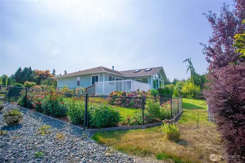 Exterior - 71 Le Roux Rd, Sequim, WA 98382 photo 1 of 5