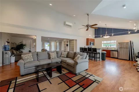 12404 E Gibson Rd #Q201, Everett, WA 98204 photo 38