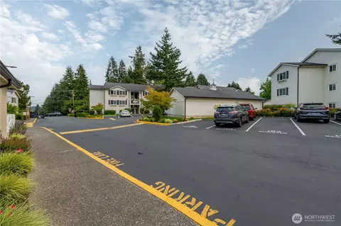 12404 E Gibson Rd #Q201, Everett, WA 98204 photo 32