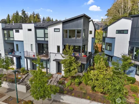 26830 NE Big Rock Rd #104, Duvall, WA 98019