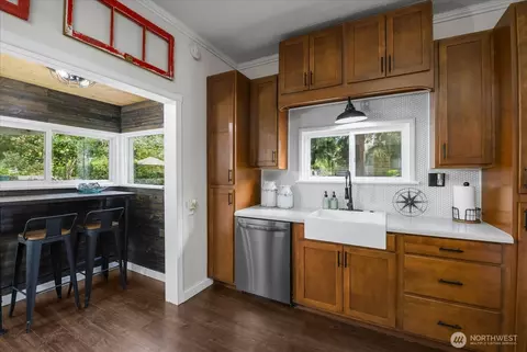 Kitchen - 2121 74th St SE, Everett, WA 98203 photo 1 of 1