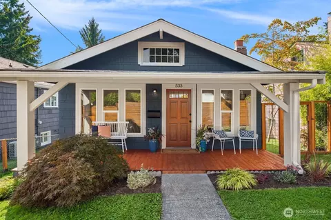 533 N 73rd St, Seattle, WA 98103