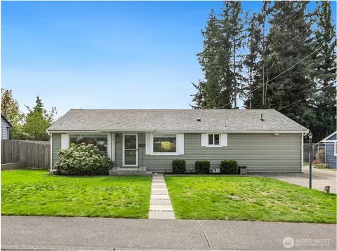 2304 6th Ave, Everett, WA 98201