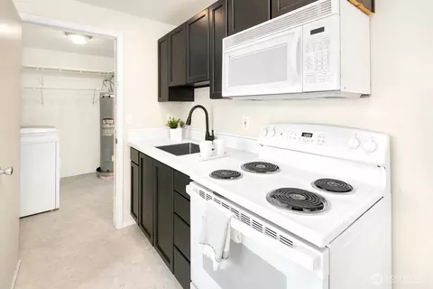 Other - 2304 6th Ave, Everett, WA 98201 photo 5 of 6