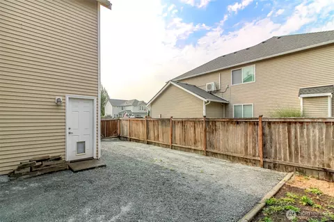 1324 Riddell Ave NE, Orting, WA 98360 photo 28