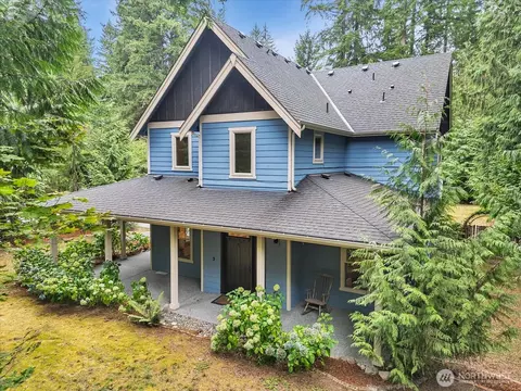 32011 NE 112th St, Carnation, WA 98014